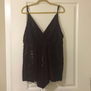 🚫SOLD🚫✨NWT✨ F21 sequin romper